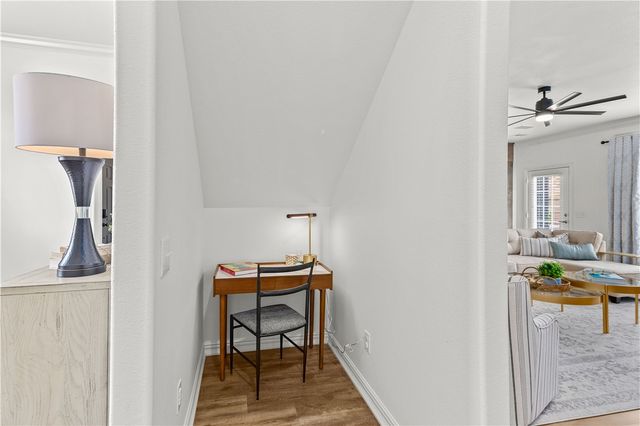 1301 NE Buckingham Boulevard, Bentonville, AR 72712