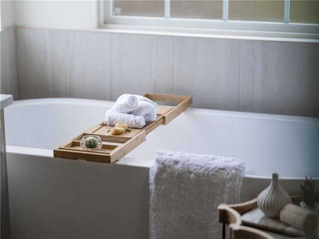 1301 NE Buckingham Boulevard, Bentonville, AR 72712