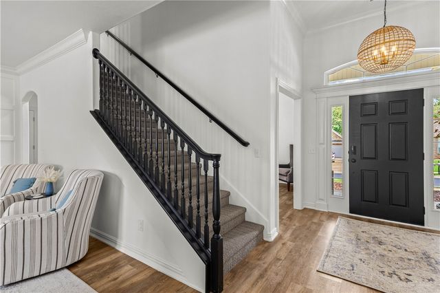 1301 NE Buckingham Boulevard, Bentonville, AR 72712