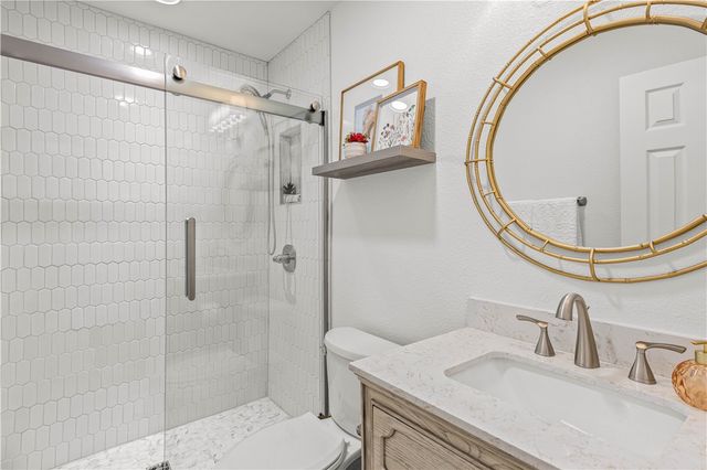 1301 NE Buckingham Boulevard, Bentonville, AR 72712