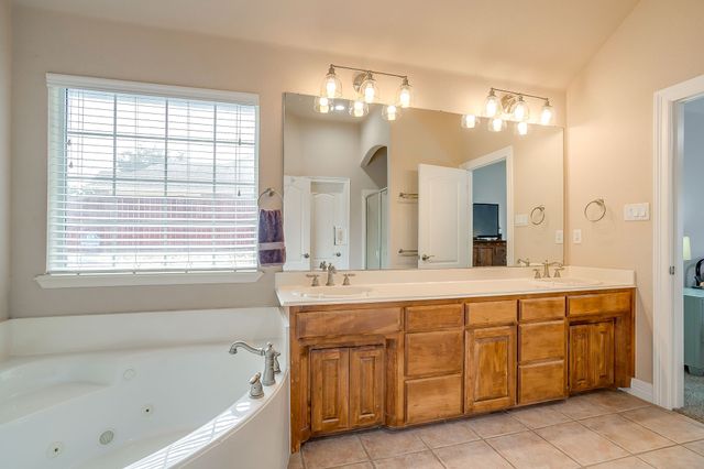 1208 Saddle Trail, Willow Park, TX 76087