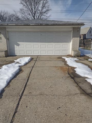 5136 Cornell Street, Dearborn Heights, MI 48125