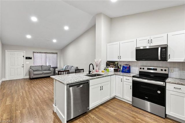 8264-8268 Matanzas RD, Fort Myers, FL 33967
