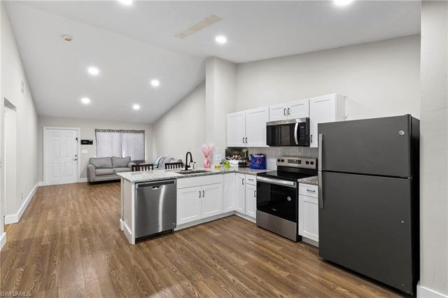 8264-8268 Matanzas RD, Fort Myers, FL 33967