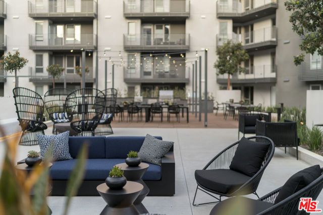 3425 W OLIVE Avenue 247, Burbank, CA 91505