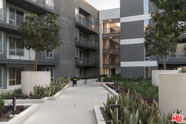 3425 W OLIVE Avenue 247, Burbank, CA 91505