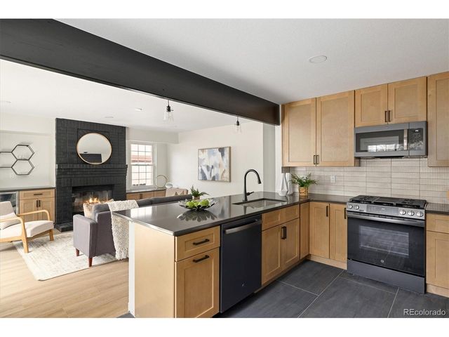 10471 Hoyt Way, Broomfield, CO 80021