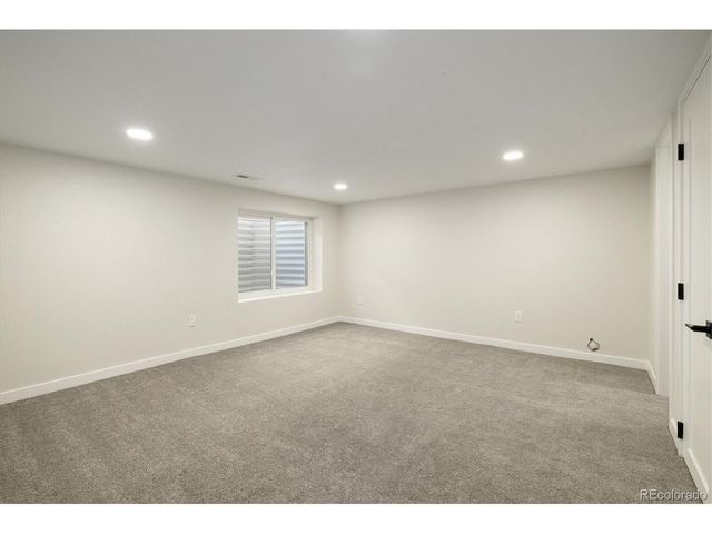 10471 Hoyt Way, Broomfield, CO 80021