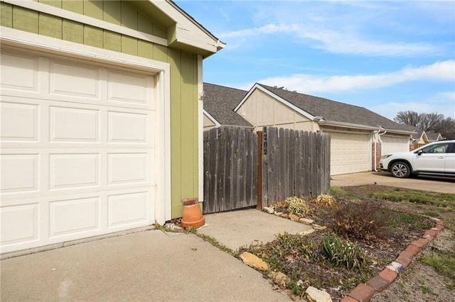 1200-1202 E 25th Terrace, Lawrence, KS 66046