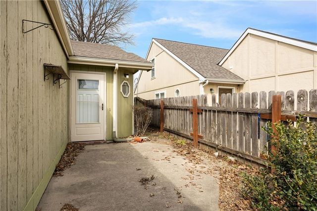 1200-1202 E 25th Terrace, Lawrence, KS 66046