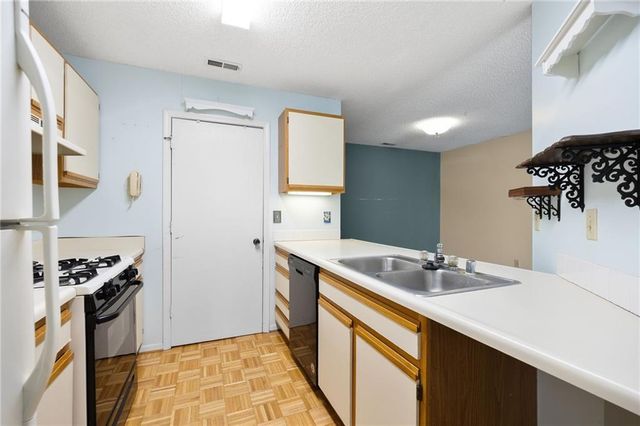 1200-1202 E 25th Terrace, Lawrence, KS 66046