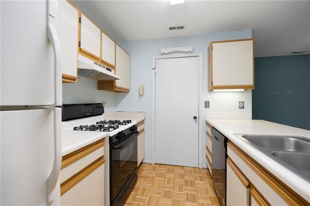 1200-1202 E 25th Terrace, Lawrence, KS 66046