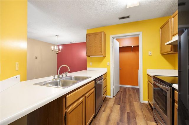 1200-1202 E 25th Terrace, Lawrence, KS 66046