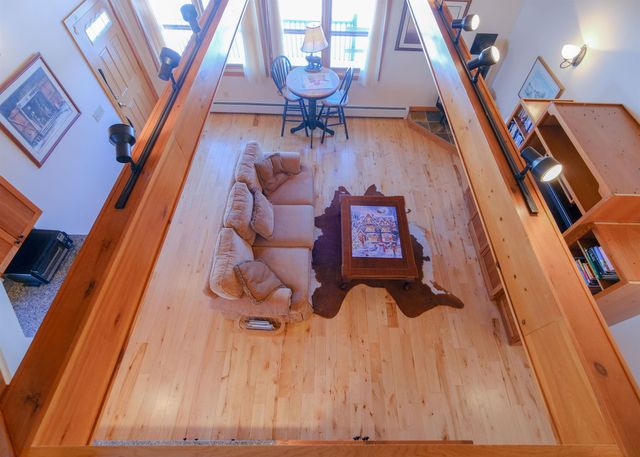 306 Hedgehog Hill Road N, Mount Holly, VT 05758