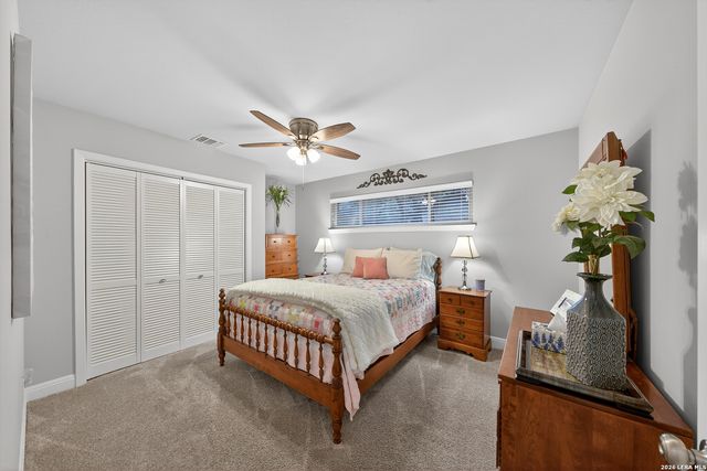 207 Zornia Dr., Castle Hills, TX 78213