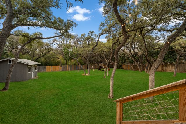 207 Zornia Dr., Castle Hills, TX 78213
