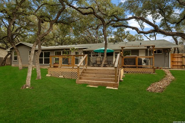 207 Zornia Dr., Castle Hills, TX 78213