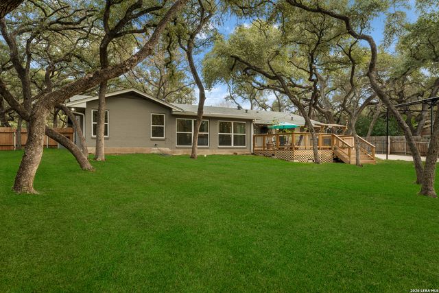 207 Zornia Dr., Castle Hills, TX 78213