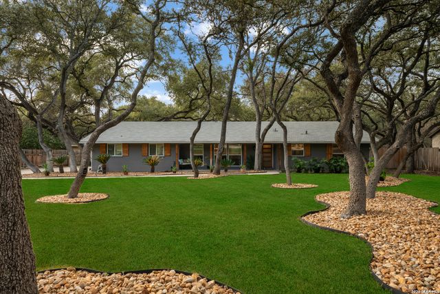 207 Zornia Dr., Castle Hills, TX 78213