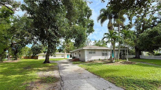 3308 3RD AVENUE W, Bradenton, FL 34205