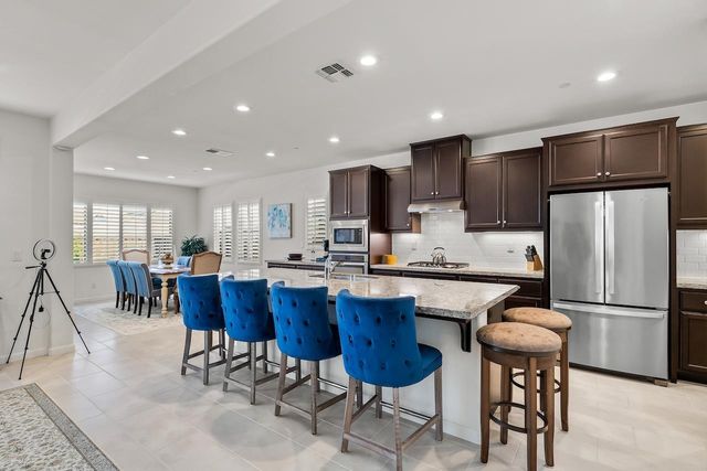 2413 Augusta Ave, Tracy, CA 95377