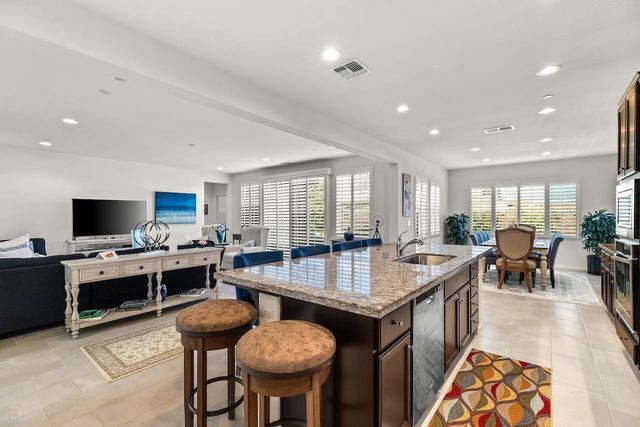 2413 Augusta Ave, Tracy, CA 95377