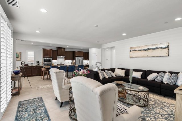 2413 Augusta Ave, Tracy, CA 95377