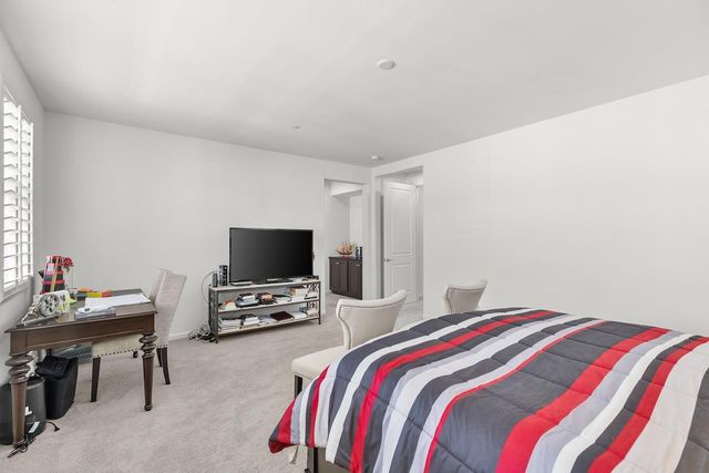 2413 Augusta Ave, Tracy, CA 95377