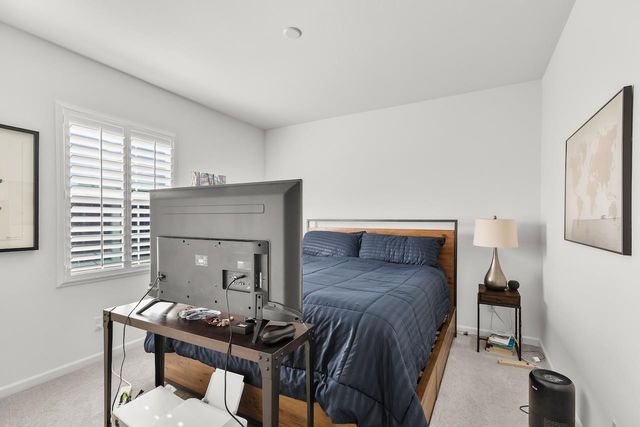 2413 Augusta Ave, Tracy, CA 95377