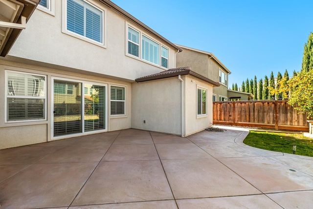 2413 Augusta Ave, Tracy, CA 95377