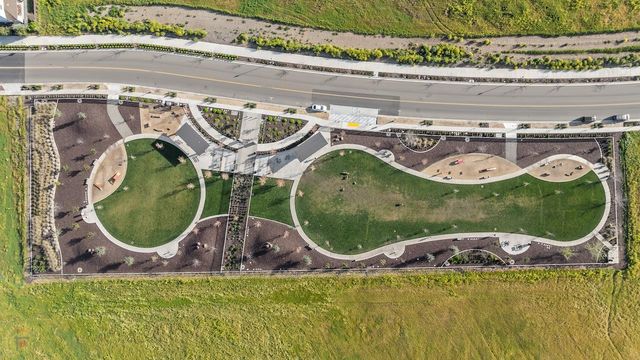 2413 Augusta Ave, Tracy, CA 95377