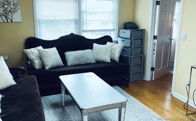 51 Plum Tree Lane, Trumbull, CT 06611