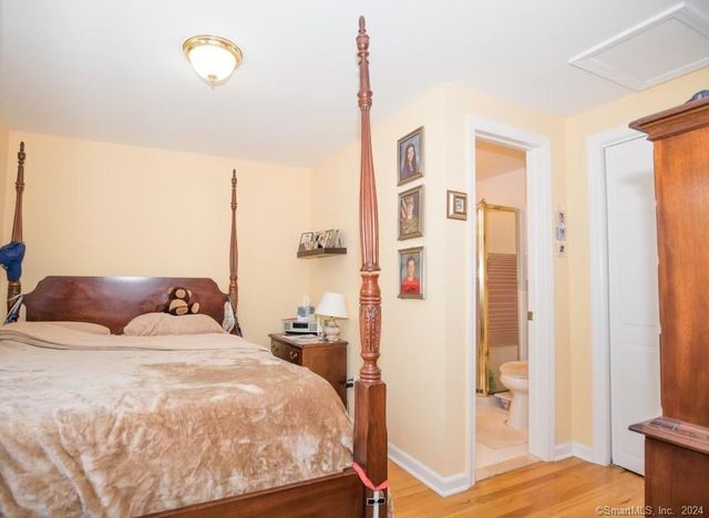 51 Plum Tree Lane, Trumbull, CT 06611