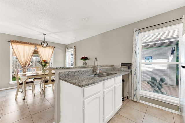 6747 S Creek Drive, Fort Worth, TX 76133