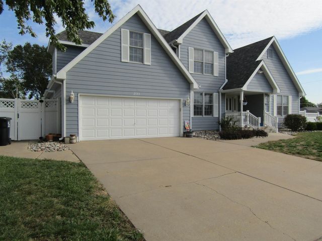 2133 Pheasant Ln., Salina, KS 67401