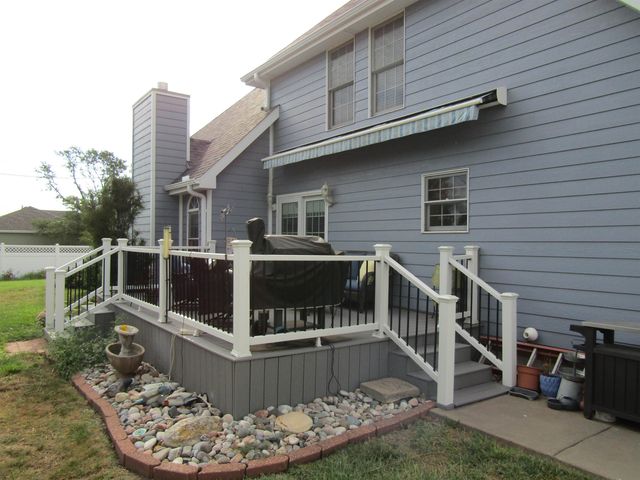 2133 Pheasant Ln., Salina, KS 67401