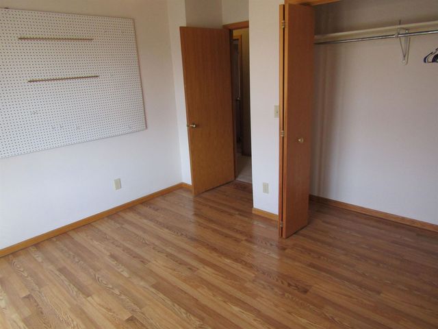 2133 Pheasant Ln., Salina, KS 67401