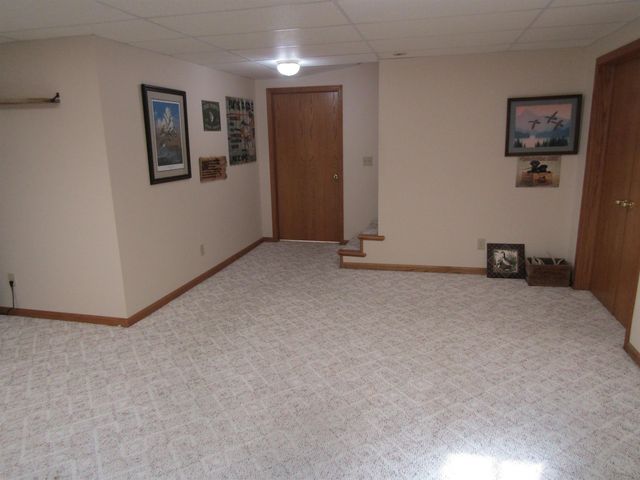2133 Pheasant Ln., Salina, KS 67401