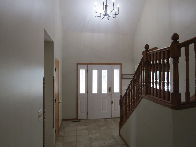 2133 Pheasant Ln., Salina, KS 67401