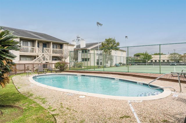 3919 Fairmont Parkway 184, Pasadena, TX 77504