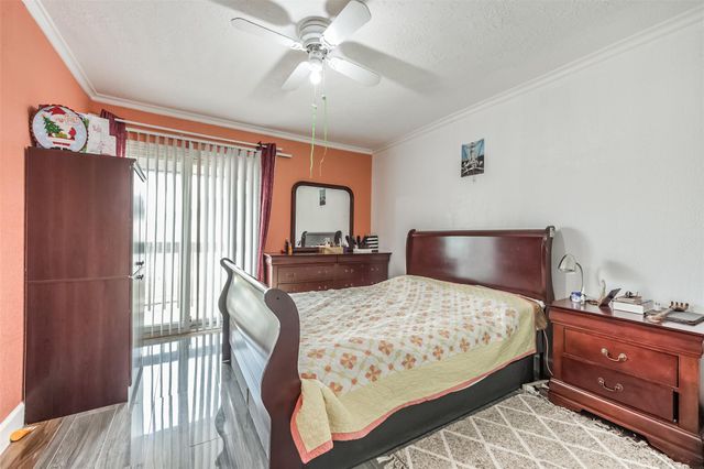 3919 Fairmont Parkway 184, Pasadena, TX 77504