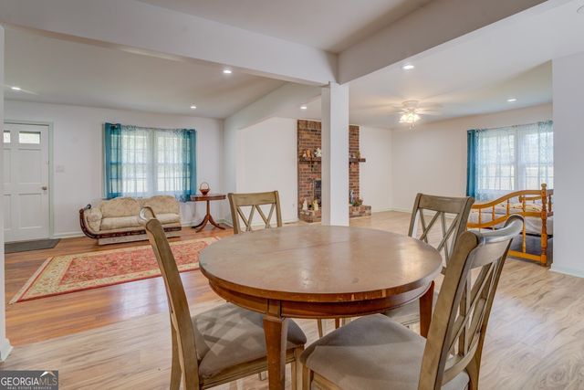 2194 Klondike Road SW, Conyers, GA 30094