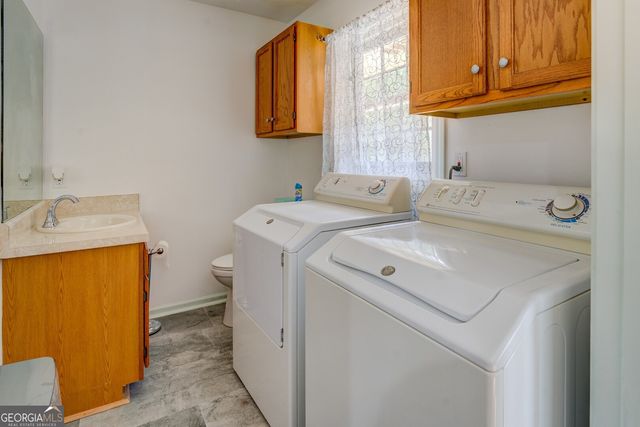 2194 Klondike Road SW, Conyers, GA 30094