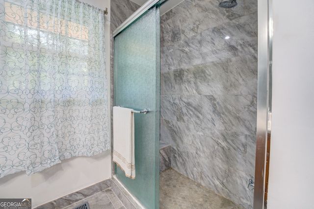 2194 Klondike Road SW, Conyers, GA 30094