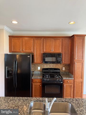 89 HUNTING CREEK LN, Stafford, VA 22556