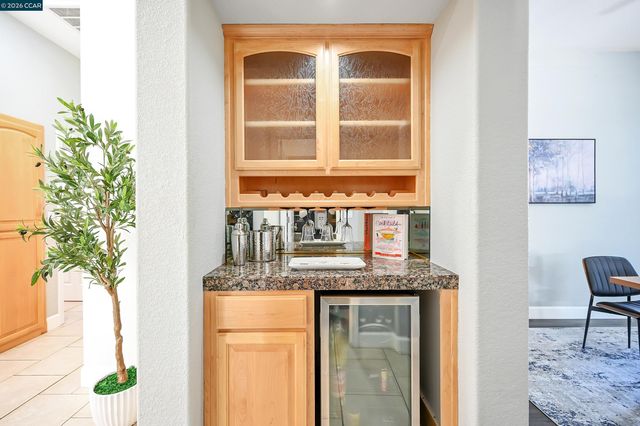 204 Chaps Ct, Oakley, CA 94561