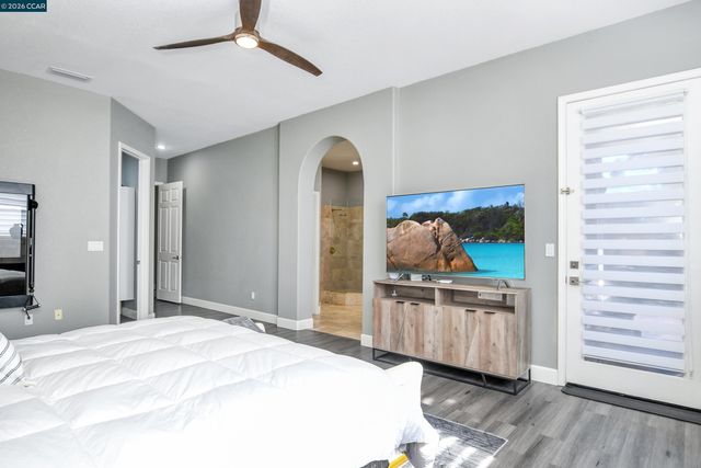 204 Chaps Ct, Oakley, CA 94561