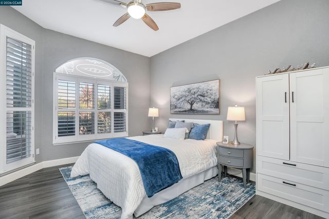 204 Chaps Ct, Oakley, CA 94561