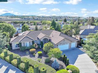 204 Chaps Ct, Oakley, CA 94561