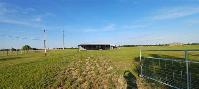 9059 County Road 4220, Kerens, TX 75144